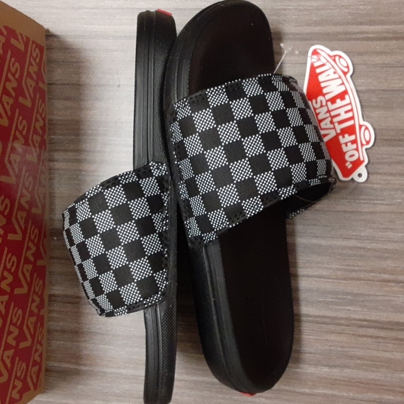 🎒 2/$30 👟 Vans Range Youth Slide Sandals Checker Dot Black Sz 3 NWT - Picture 6 of 9
